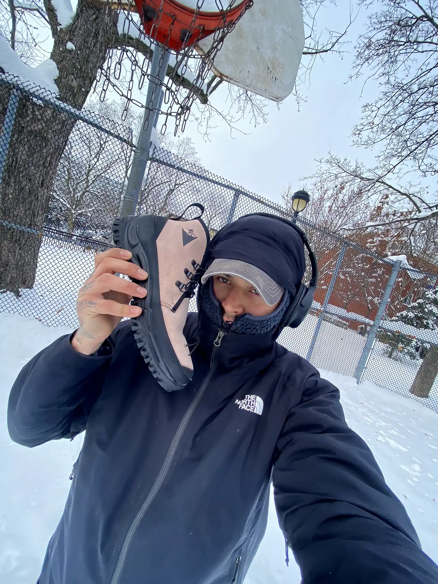 ANDY's Outdoor — PINK CHUKKA BOOT